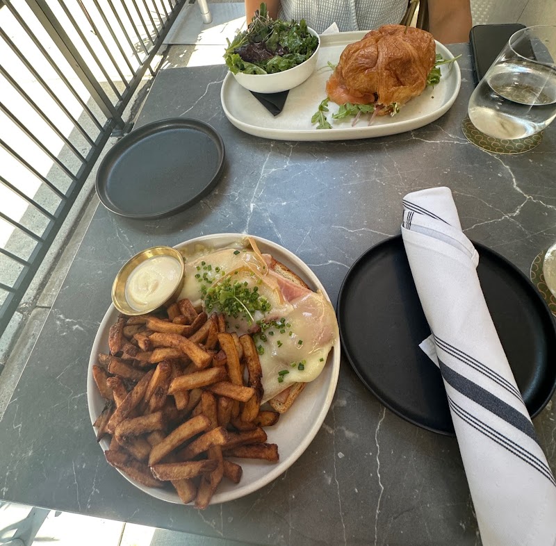 Cocotte Bistro