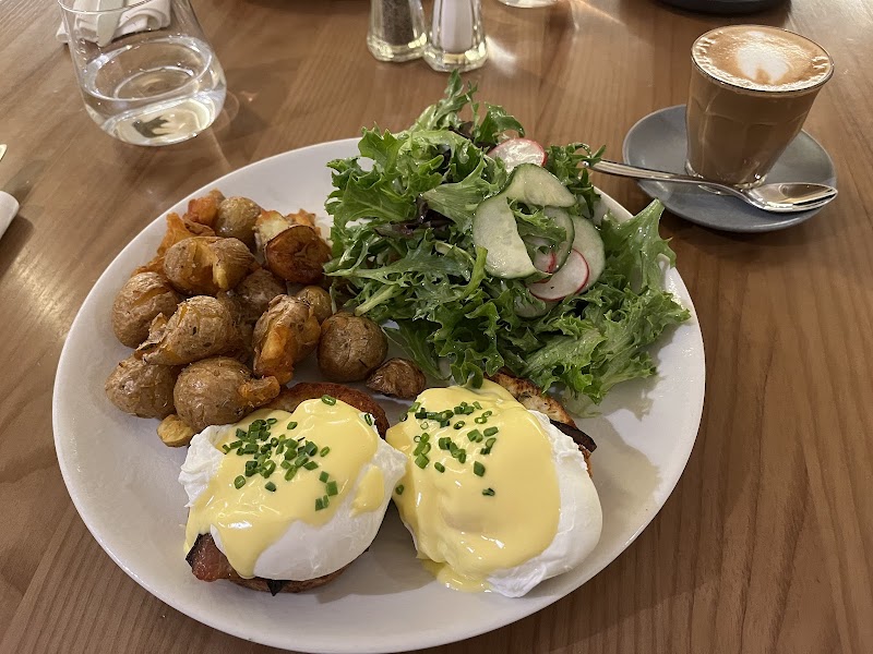 Cocotte Bistro