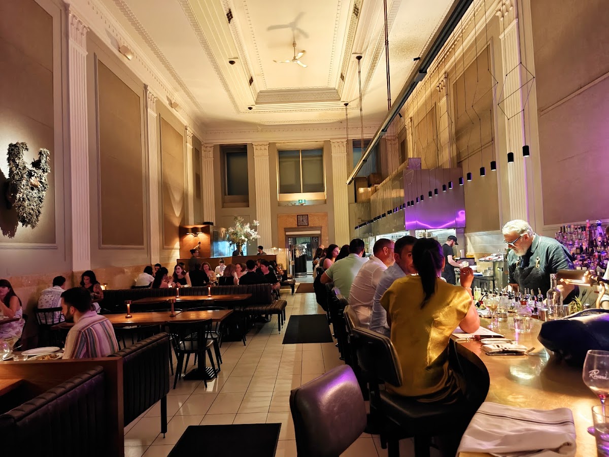 Riviera Ottawa — Restaurant
